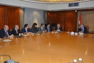 Minister’s Meeting with Door Knock Committee heading to the United States (13-4-2016)